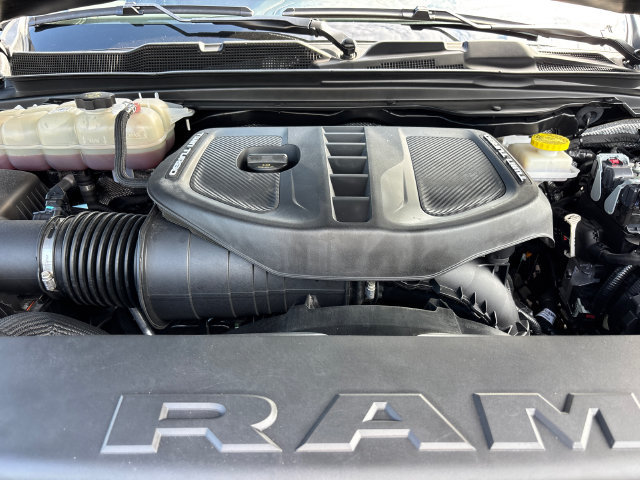 Used 2025 RAM 1500 Limited AWD/4WD image 35