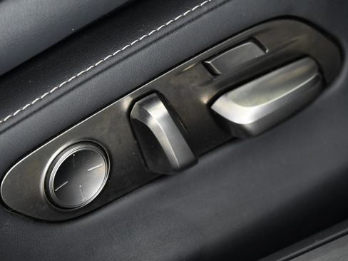 Used 2018 Lexus LS 500 w/ Luxury Package image 20