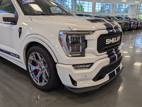 Used 2023 Ford F150 Lariat w/ Equipment Group 502A High AWD/4WD image 9