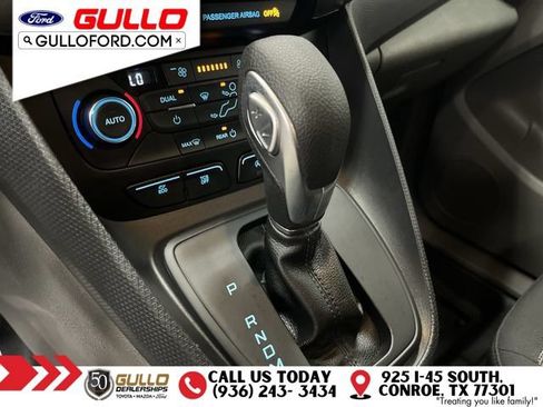 Certified 2022 Ford Transit Connect XL FWD image 26