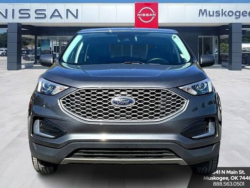 Used 2024 Ford Edge SEL image 2