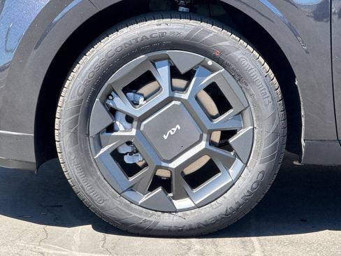 New 2026 Kia Carnival EX FWD image 27