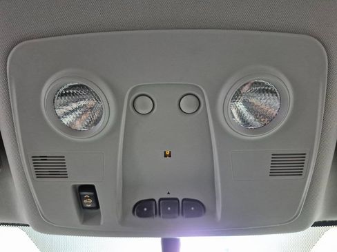 Used 2014 Buick Enclave Leather image 21