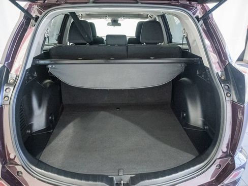 Used 2018 Toyota RAV4 XLE w/ Plus Extra Value Package AWD/4WD image 9