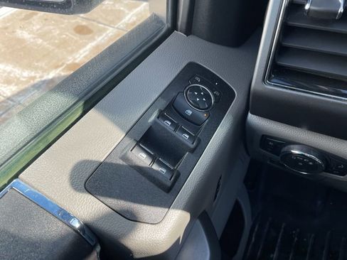 Used 2019 Ford F150 XLT w/ Trailer Tow Package image 22