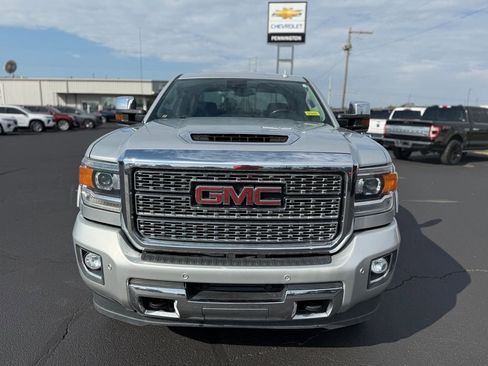 Used 2019 GMC Sierra 2500 Denali image 71
