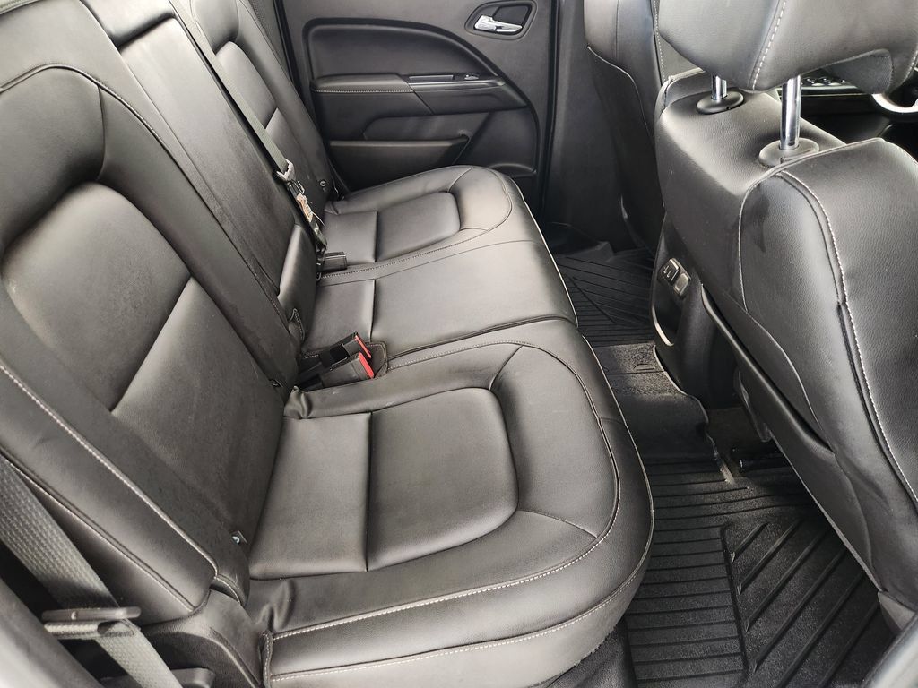 Used 2017 GMC Canyon SLT w/ Trailering Package RWD image 31