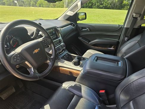 Used 2020 Chevrolet Tahoe LT RWD image 12