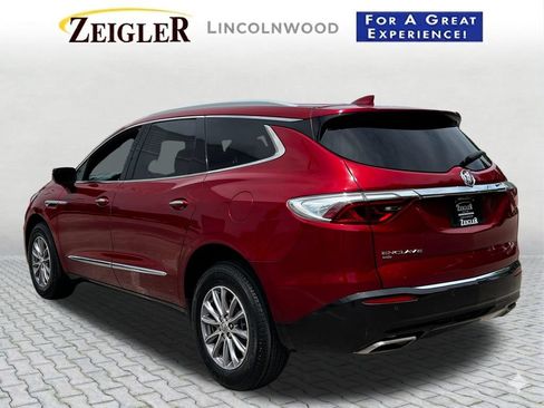 Used 2024 Buick Enclave Premium AWD/4WD image 4