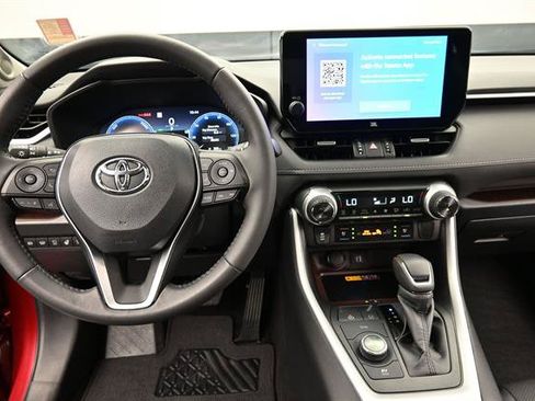 Certified 2025 Toyota RAV4 Limited w/ Advanced Technology Package AWD/4WD image 15