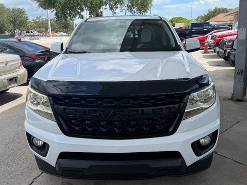 Used 2017 Chevrolet Colorado LT w/ LT Convenience Package RWD image 2