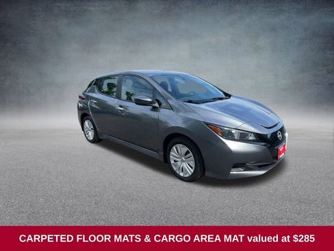 Used 2025 Nissan Leaf S image 2