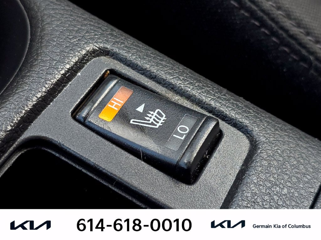 Used 2019 Nissan Rogue SV AWD/4WD image 30