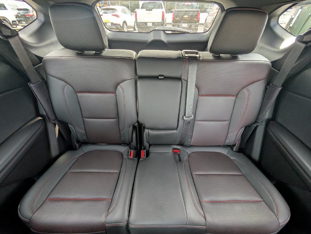 Used 2022 Chevrolet Blazer RS w/ Driver Confidence II Package FWD image 28