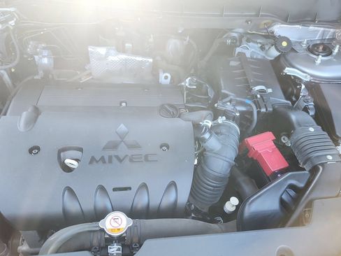 Used 2015 Mitsubishi Outlander Sport SE AWD/4WD image 15