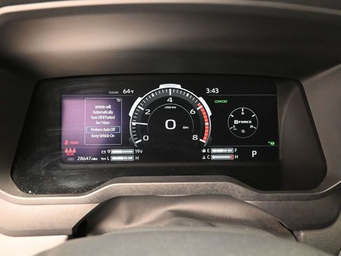 Used 2023 Toyota Tundra Platinum image 9