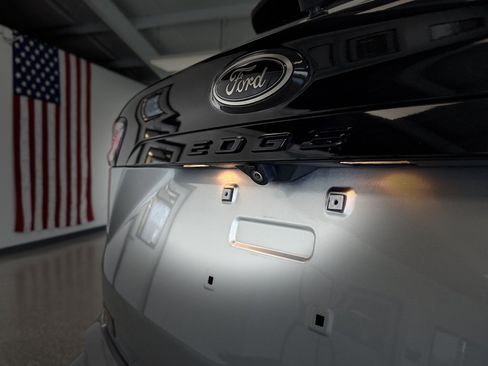 Used 2022 Ford Edge SE w/ Black Appearance Package AWD/4WD image 30