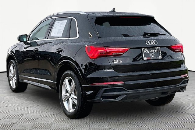 Used 2023 Audi Q3 2.0T Premium w/ Convenience Package AWD/4WD image 12