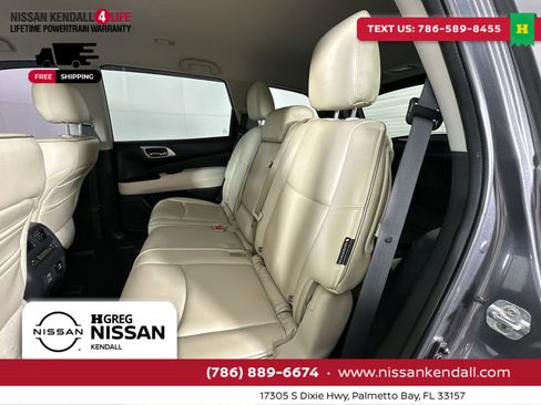 Used 2018 Nissan Pathfinder SL image 26