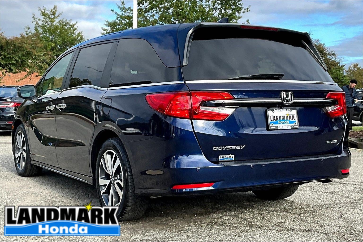 Used 2024 Honda Odyssey Touring image 12