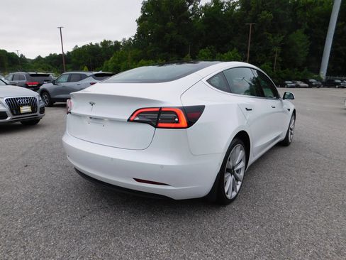 Used 2019 Tesla Model 3 Standard Range Plus RWD image 5