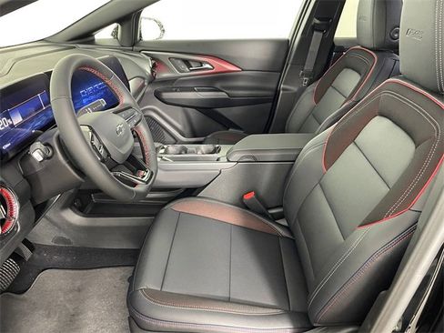 New 2026 Chevrolet Equinox EV RS image 2