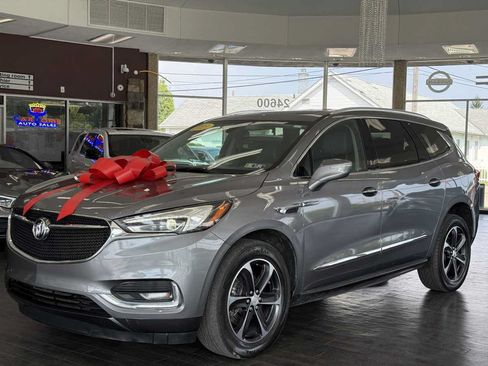 Used 2021 Buick Enclave Essence w/ LPO, Touring Package AWD/4WD image 17
