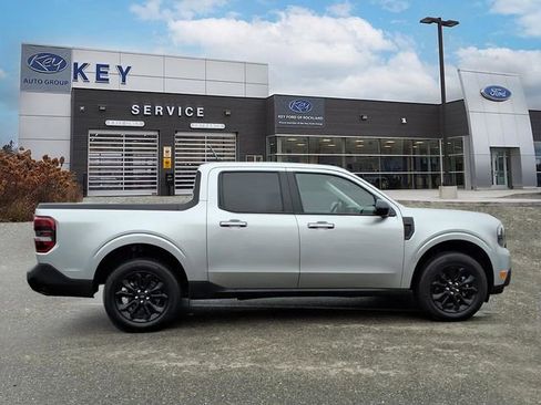 Used 2024 Ford Maverick Lariat w/ Black Appearance Package AWD/4WD image 4