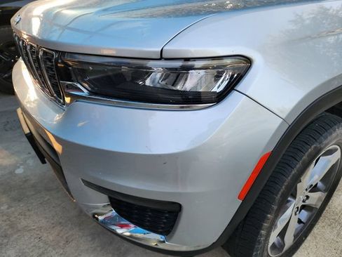 Used 2021 Jeep Grand Cherokee L Limited AWD/4WD image 8