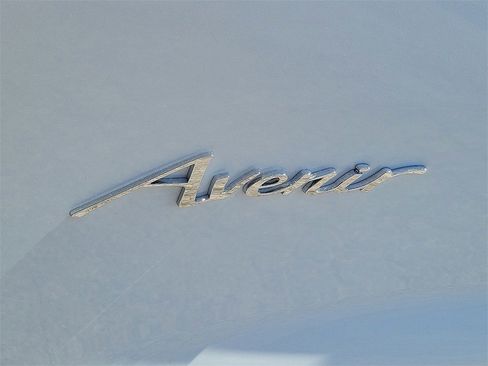 New 2026 Buick Enclave Avenir w/ Super Cruise Package image 9