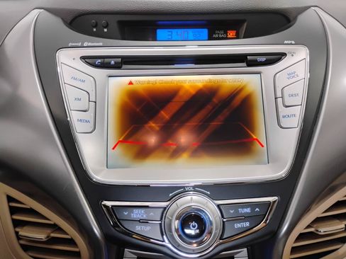 Used 2013 Hyundai Elantra Limited w/ Technology Pkg FWD image 84