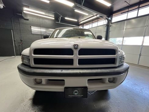 Used 1998 Dodge Ram 1500 Truck 4x4 Quad Cab image 8