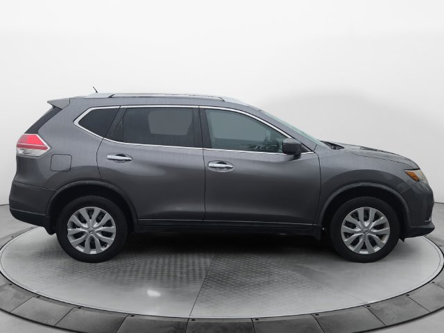 Used 2016 Nissan Rogue S w/ Appearance Package AWD/4WD image 6