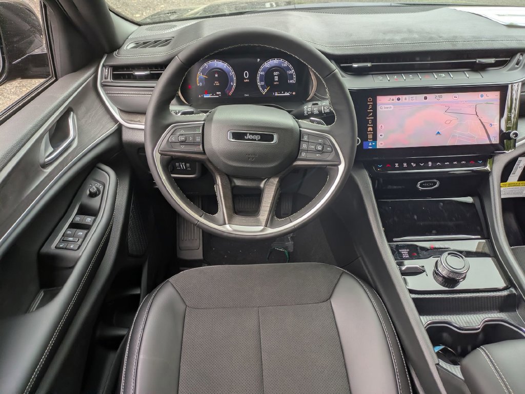 New 2026 Jeep Grand Cherokee Altitude AWD/4WD image 14