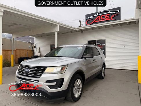 Used 2016 Ford Explorer 4WD image 3