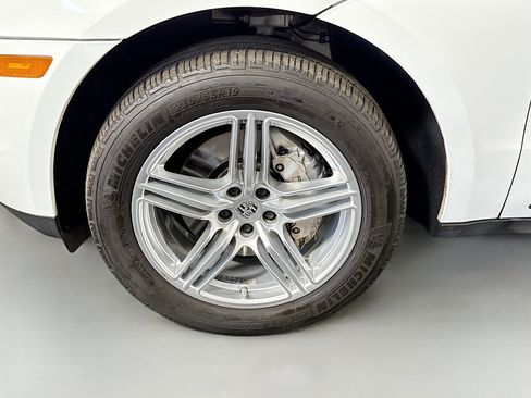 Used 2017 Porsche Macan S AWD/4WD image 38