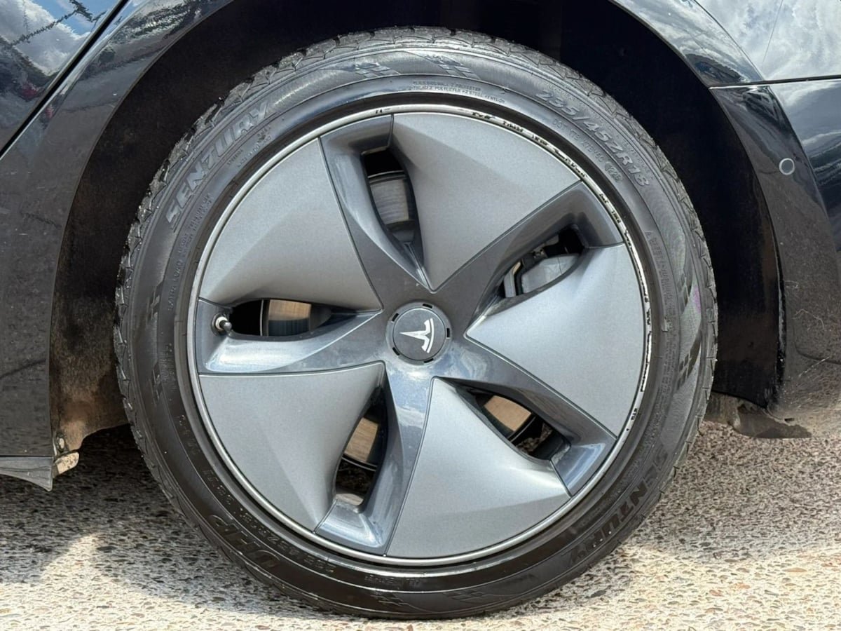 Used 2019 Tesla Model 3 Standard Range Plus RWD image 26