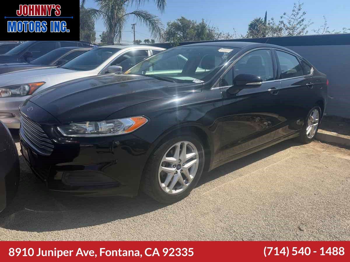Used 2016 Ford Fusion SE FWD image 1