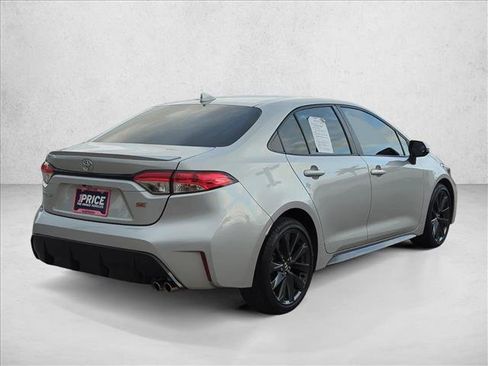 Used 2024 Toyota Corolla SE image 5
