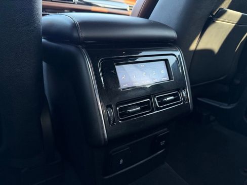 Used 2023 Lincoln Aviator Reserve w/ Equipment Group 201A image 27