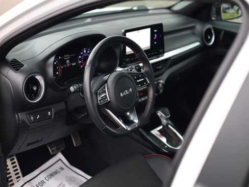 Used 2023 Kia Forte GT image 6