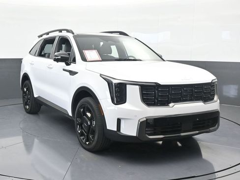 Used 2024 Kia Sorento SX Prestige w/ Sage Leather Package image 9