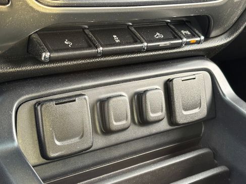 Used 2017 Chevrolet Silverado 1500 LT w/ Texas Edition image 23