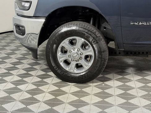 Certified 2025 RAM 2500 Big Horn AWD/4WD image 11