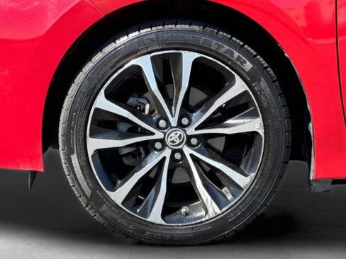 Used 2017 Toyota Corolla L image 30
