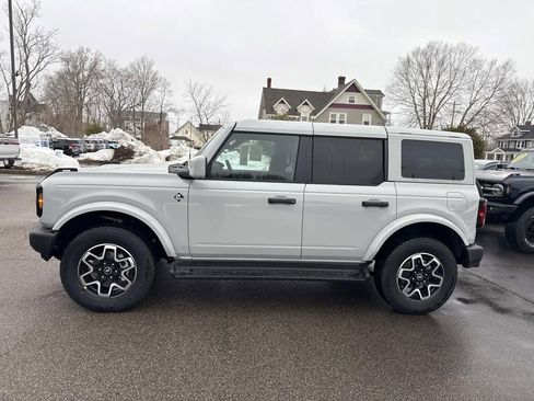 New 2026 Ford Bronco Outer Banks AWD/4WD image 22