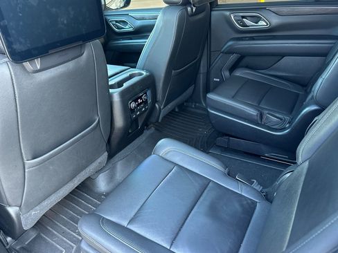 Used 2021 Chevrolet Tahoe Z71 w/ Rear Media and Nav Package image 14