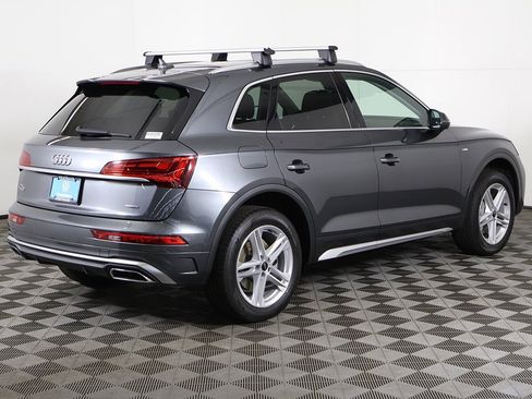 Used 2024 Audi Q5 e Premium Plus image 12