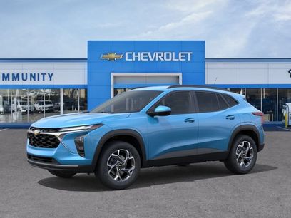 New 2026 Chevrolet Trax LT w/ Driver Confidence Package
