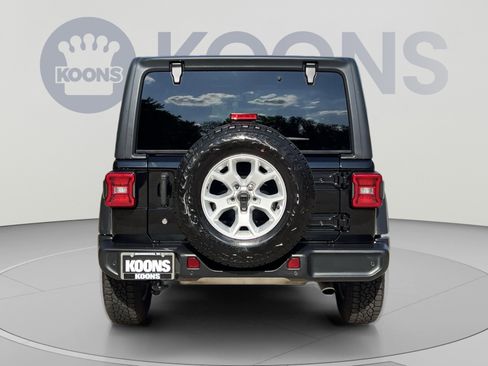 Used 2020 Jeep Wrangler Sport AWD/4WD image 5